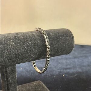 Touchstone Crystal Black Crystal Stretch